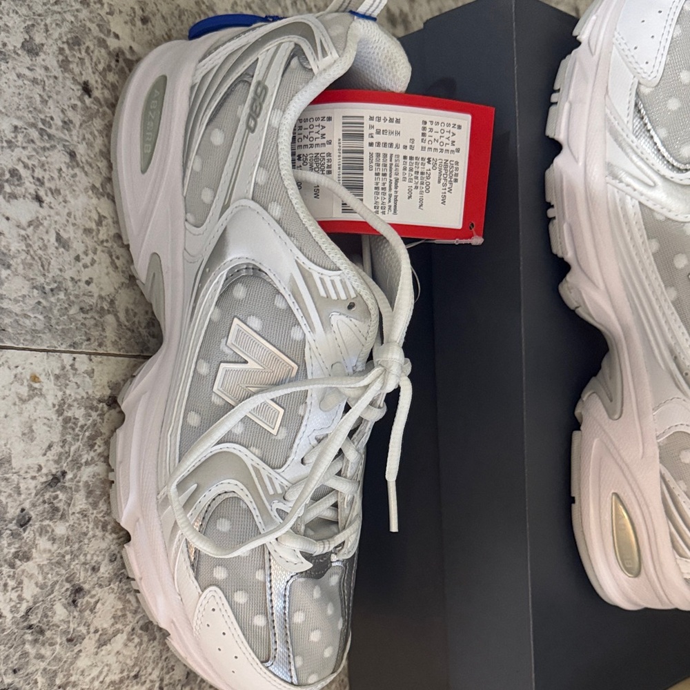 New Balance White and Gray Athletic Shoes with Polk a Dots